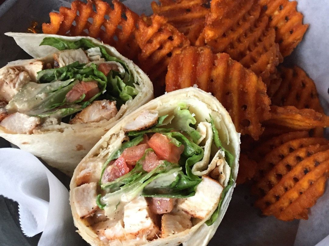 Roadhouse Country Bar & Grill