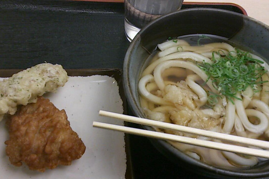 うどん王 なんばウォーク店主图