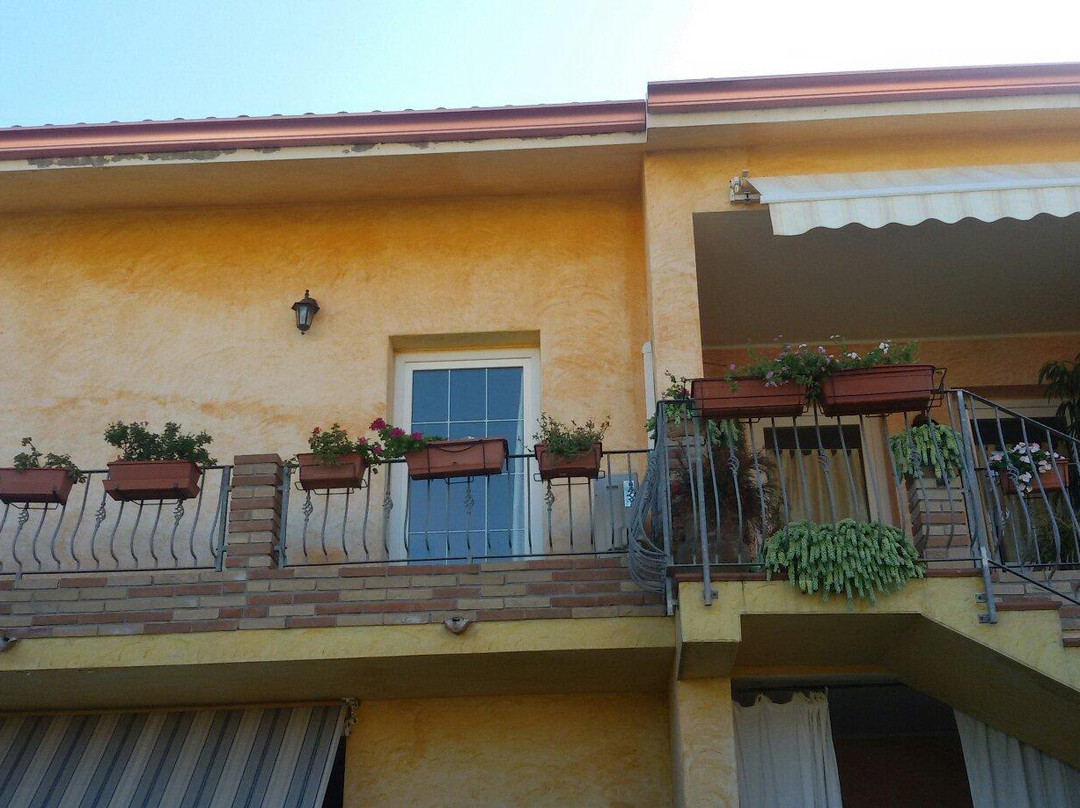 Villa San Pietro酒店住宿-B&B L'Asfodelo