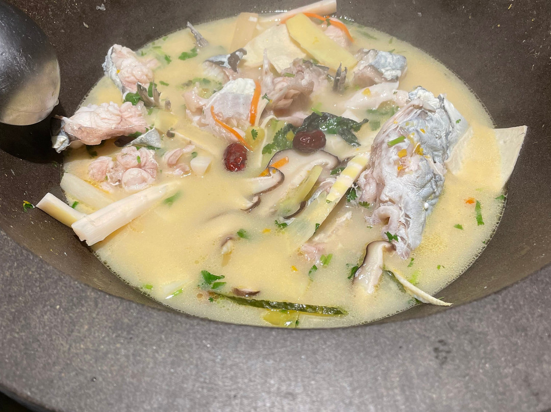 Xian Tan Zheng Qi Shi Guo Yu