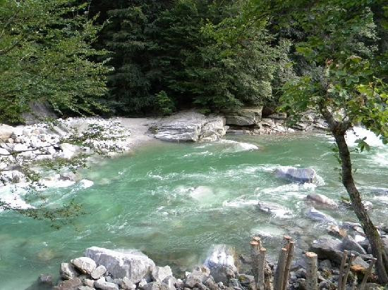 Valle Verzasca-Lavertezzo必去景点