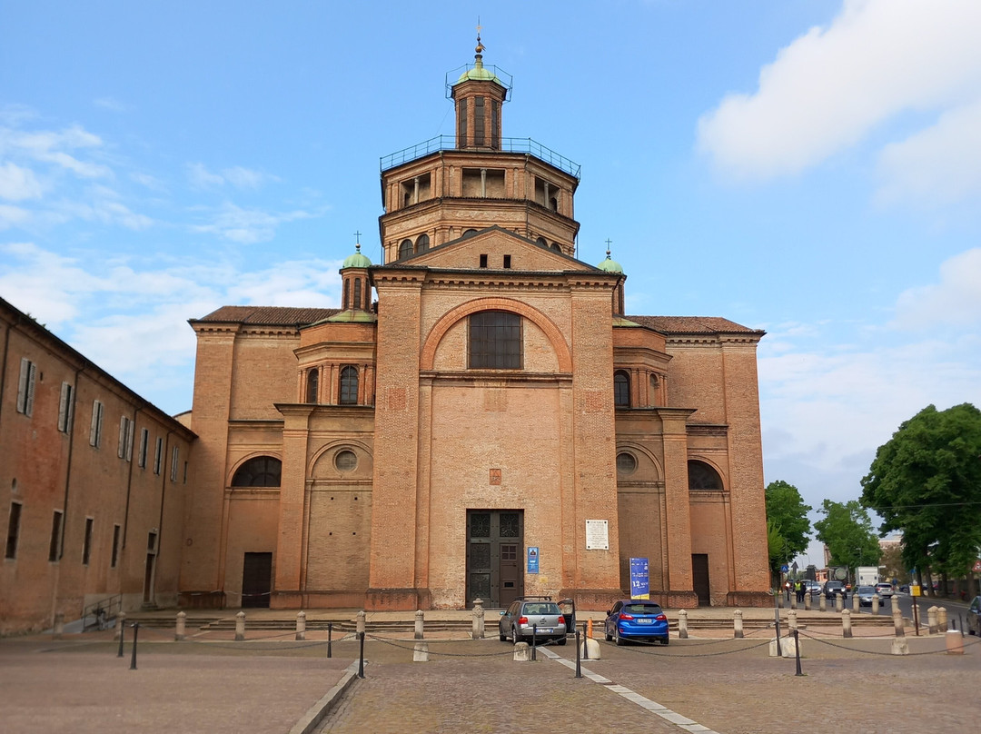 Basilica di Santa Maria di Campagna景点图片