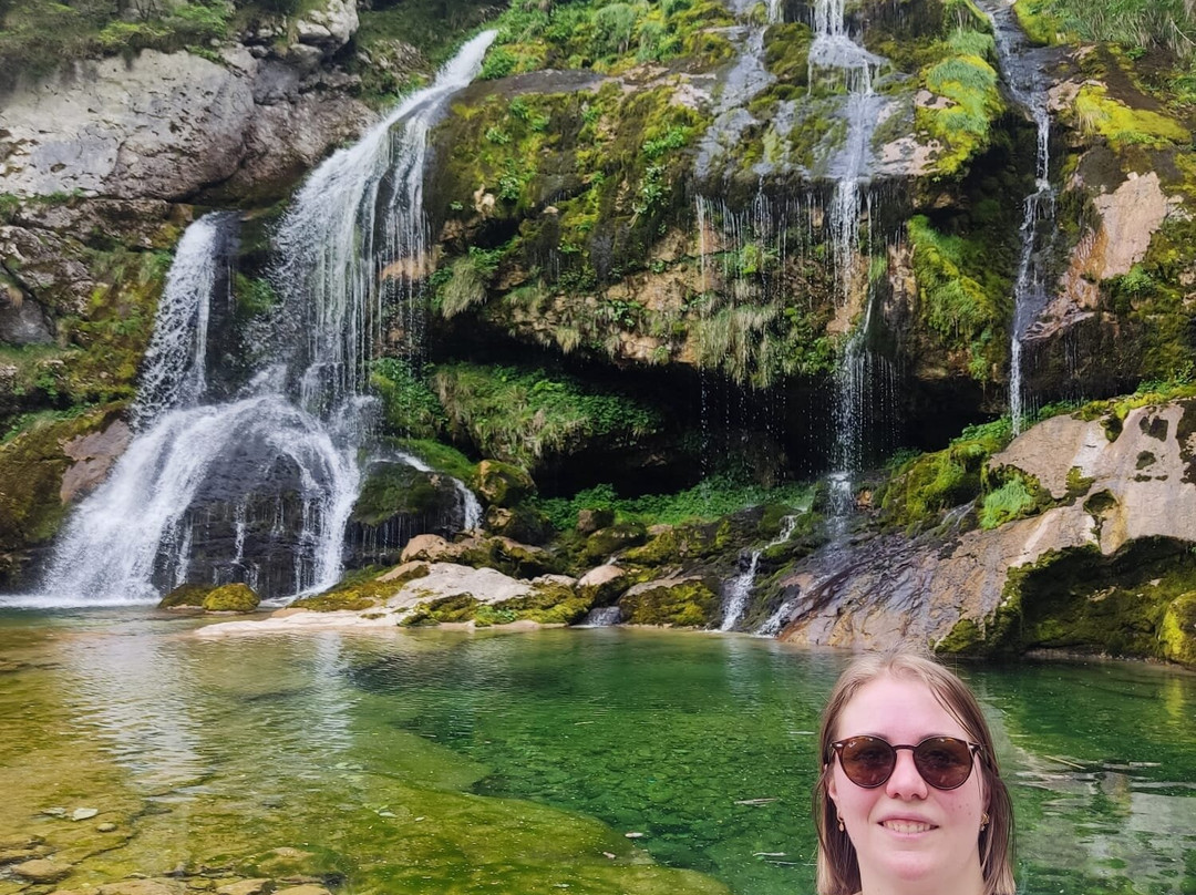 Virje Waterfall景点图片