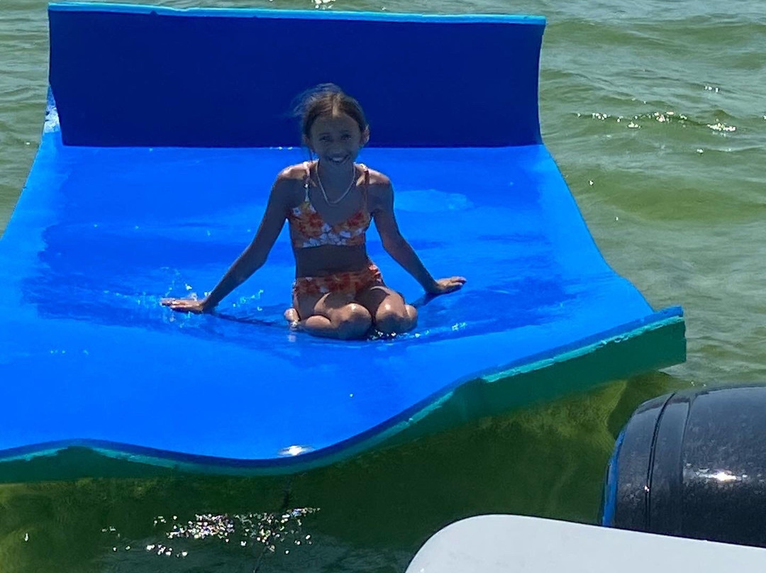 Fletch Water Sports-圣罗萨海滩必去景点