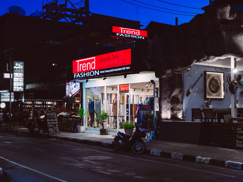 Trend Fashion Tailor-查汶海滩必去景点