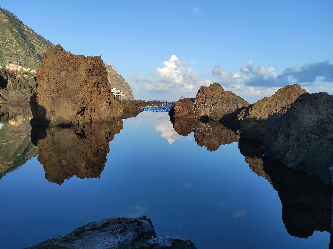 Piscinas Naturais Velhas-莫尼什港必去景点