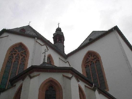 Carmelite Church-博帕德必去景点