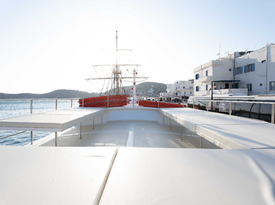 Dream Boat Ios Island-埃欧斯岛必去景点