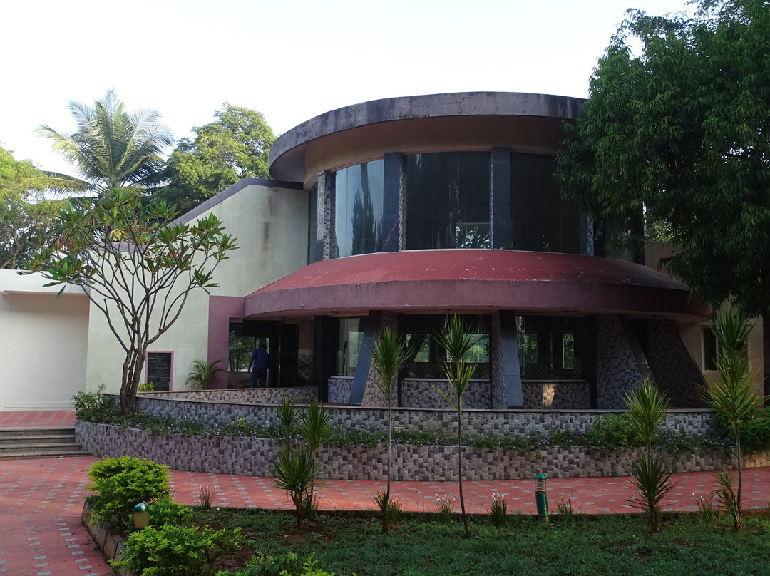 Hotel Mayura Pavithra Yediyuru主图