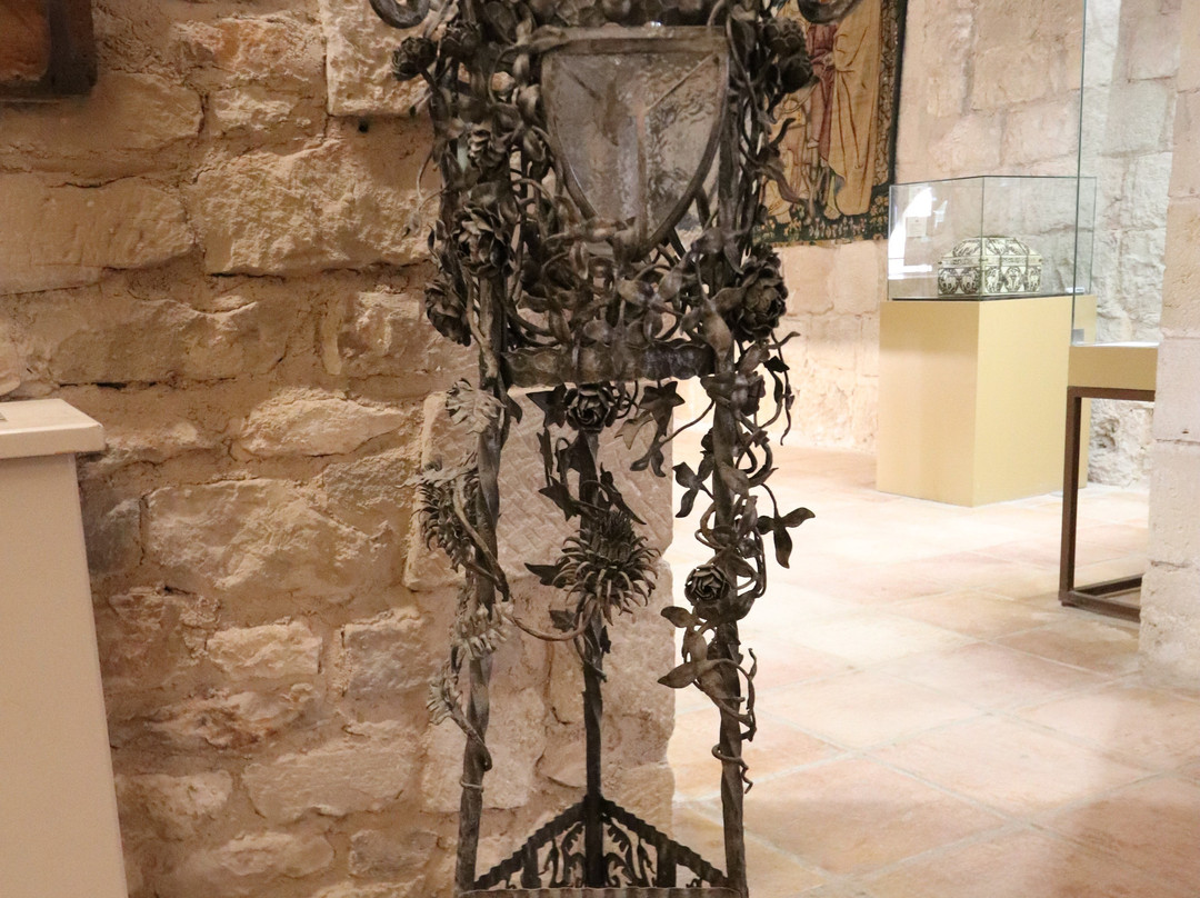Museu Catedralici-托尔托萨必去景点