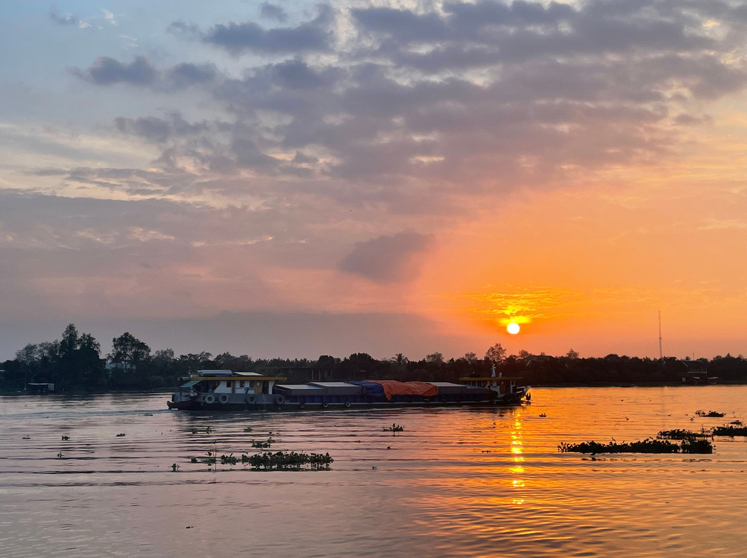 湄公河园渡假酒店主图