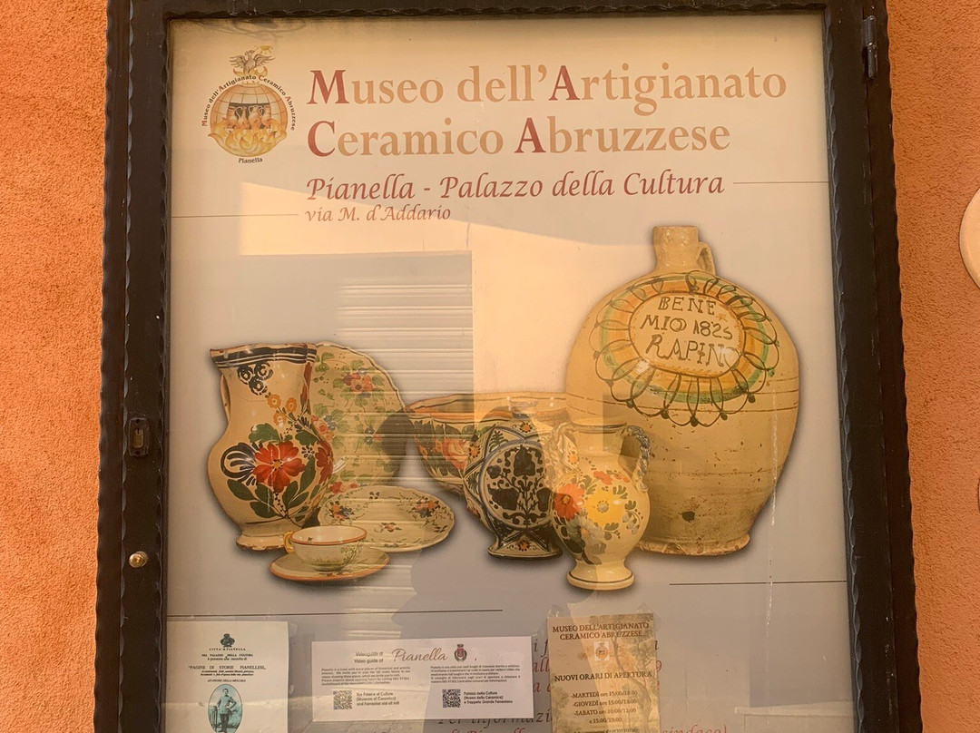 M.A.C.A. - Museo Dell' Artigianato Ceramico Abruzzese景点图片