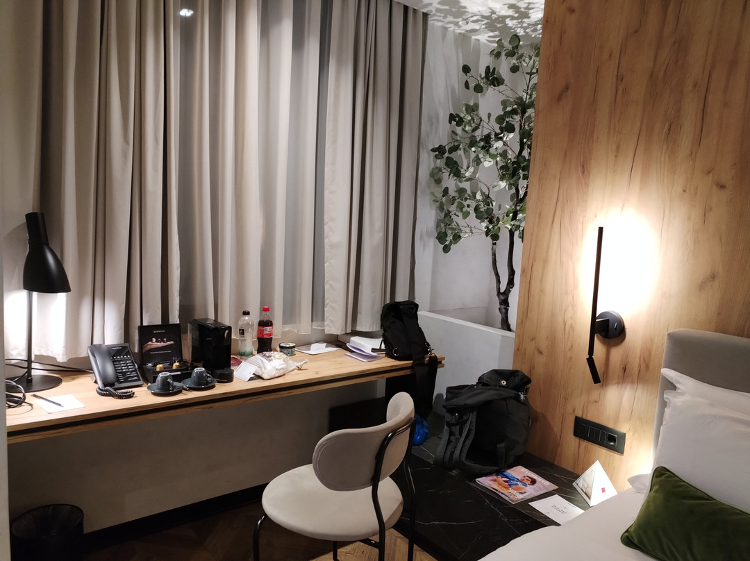 The Port Square Hotel主图