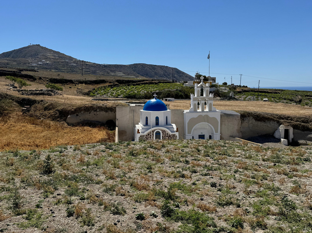 Santorini Walking Tours景点图片