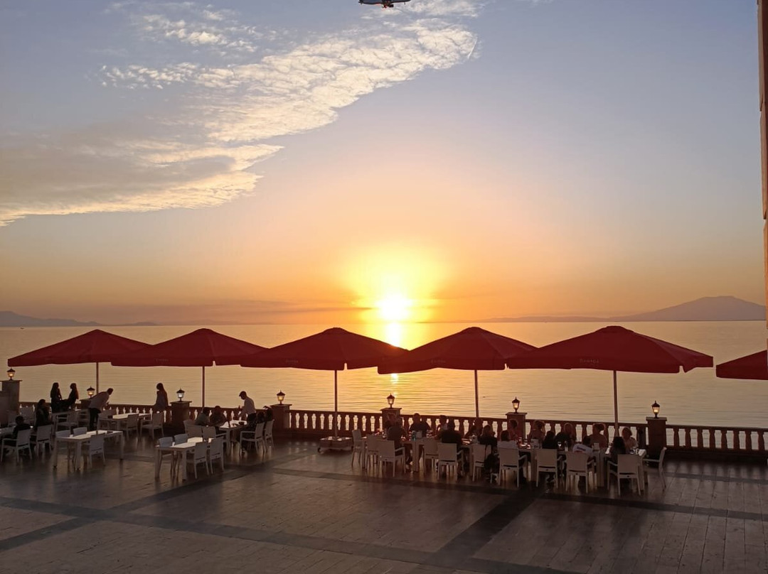 Ramada by Wyndham Van主图