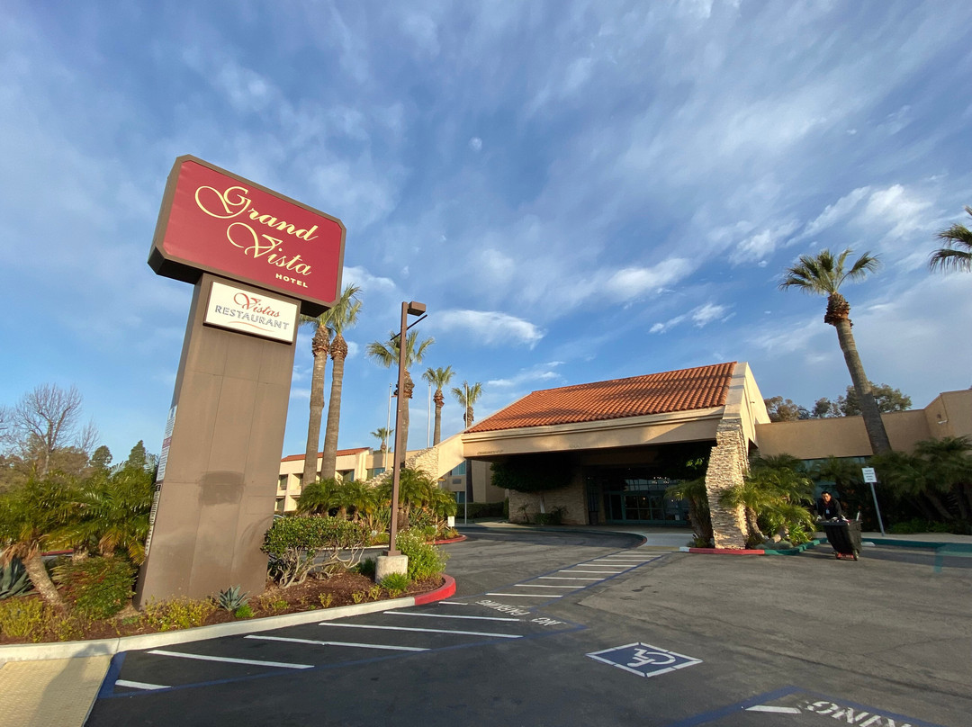 Grand Vista Hotel主图