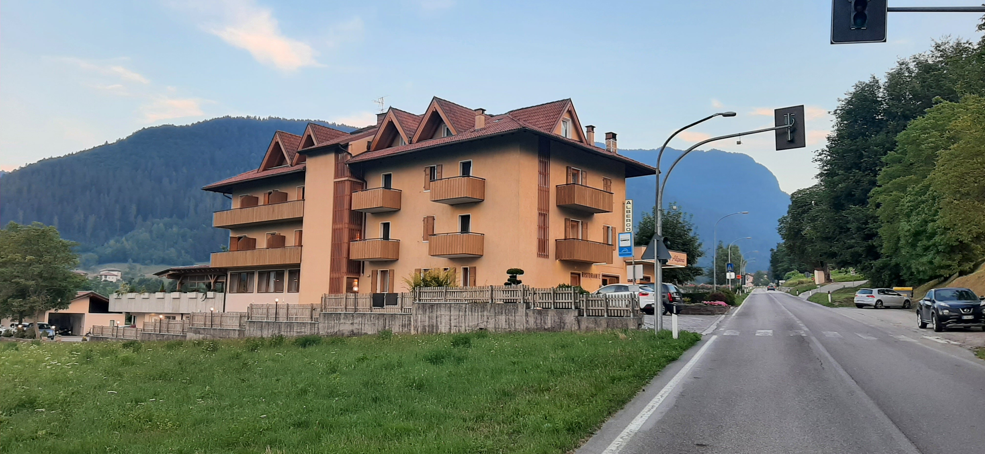 Hotel Rosa Alpina-官方