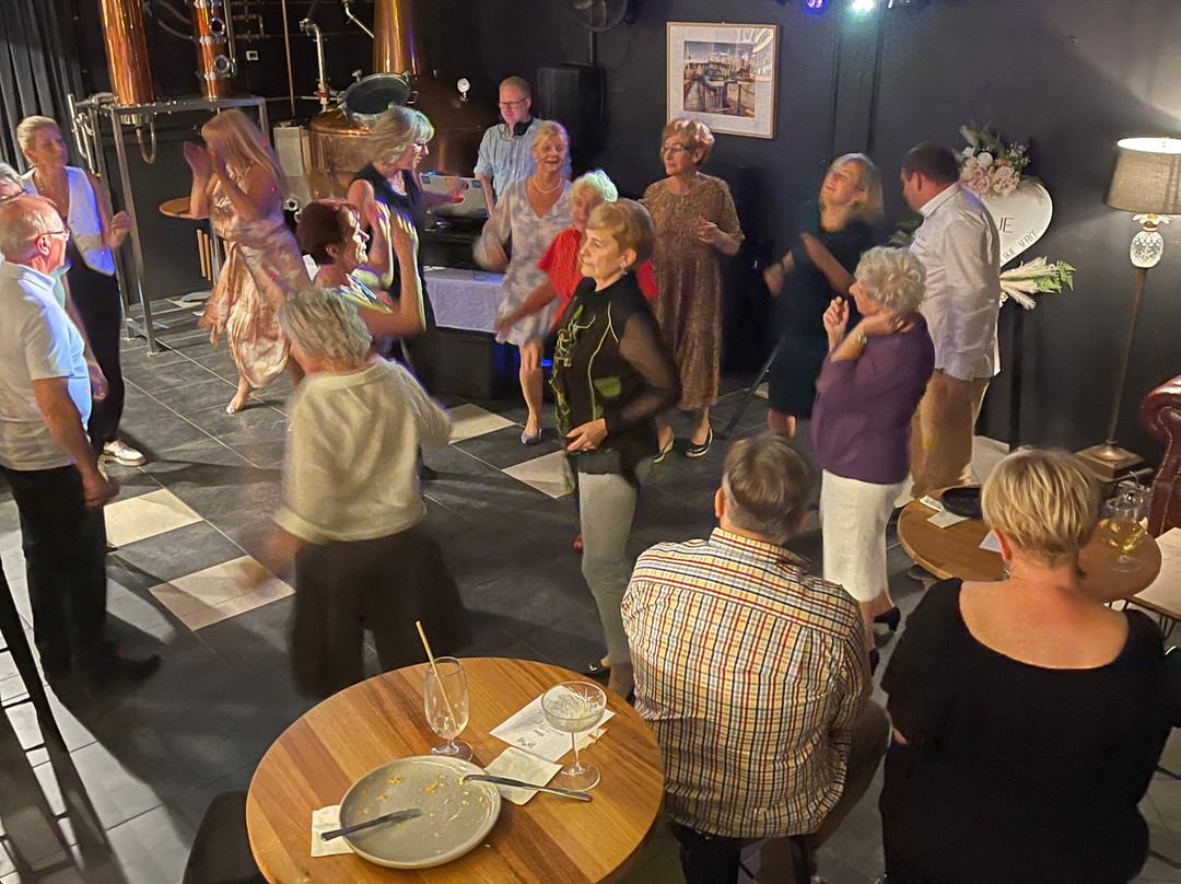 Panezski Artisan Distillery-Molendinar必去景点