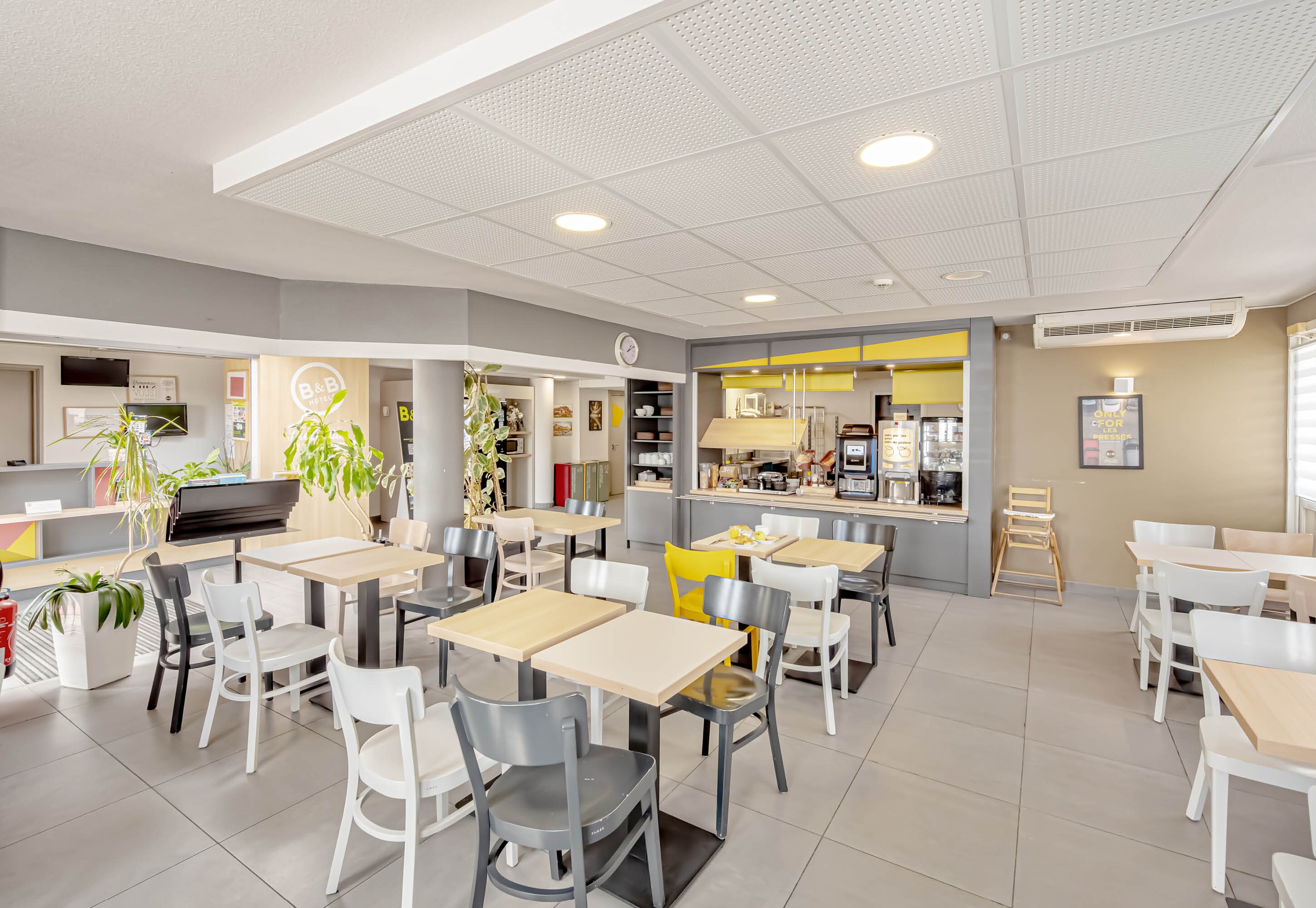 B&B HOTEL Brignoles-餐饮