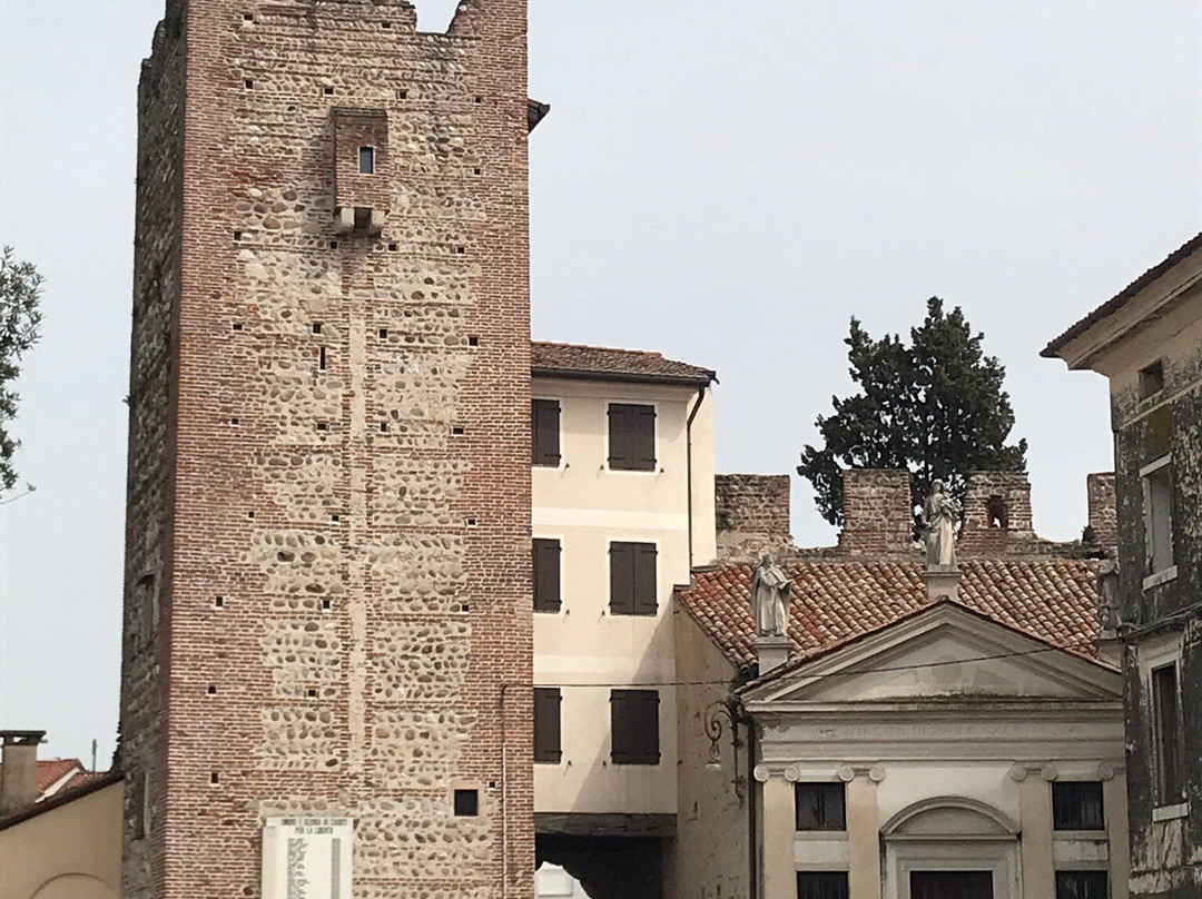 Porta Delle Grazie景点图片