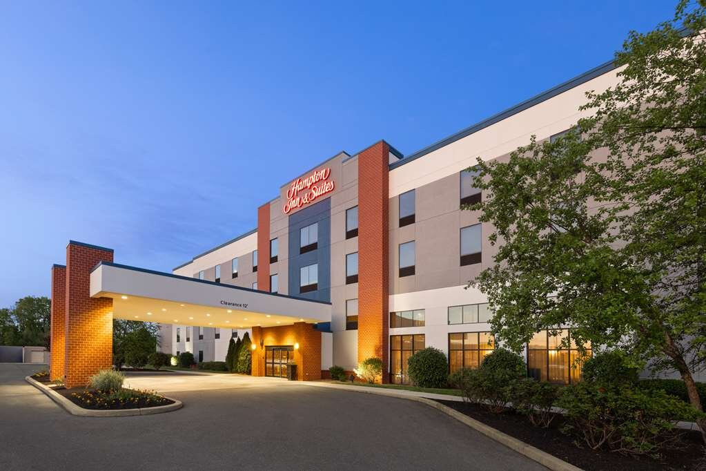 Hampton Inn & Suites Harrisburg/North主图