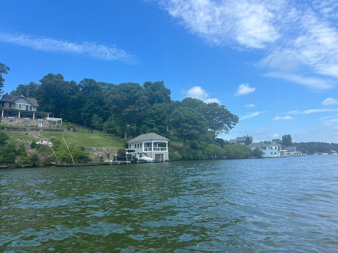 Lake's End Marina-Landing必去景点