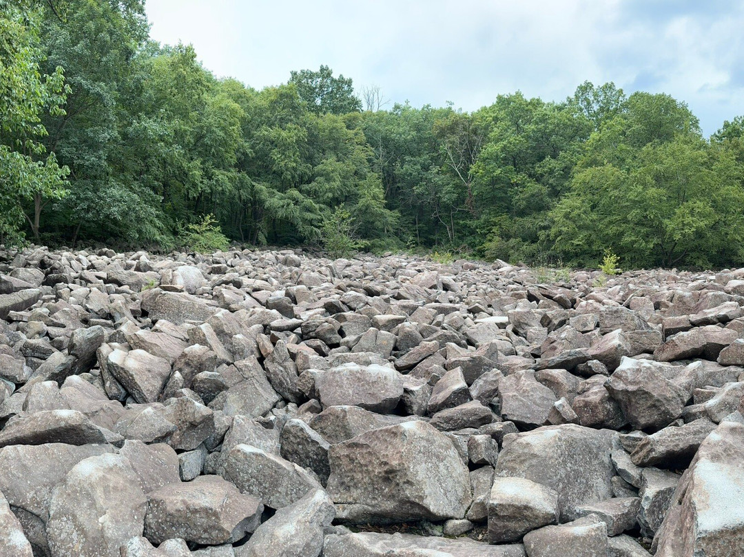 Ringing Rocks County Park景点图片