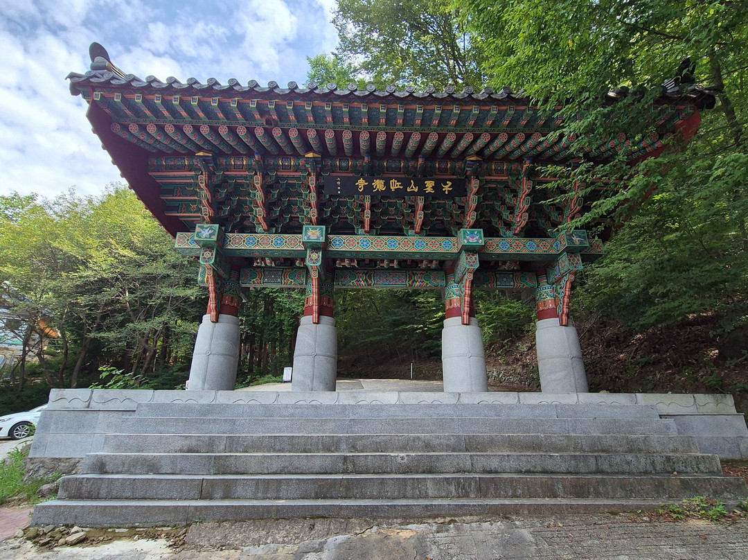 Hongnyongsa Temple-梁山市必去景点