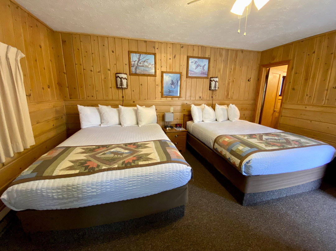 高山汽车旅馆主图