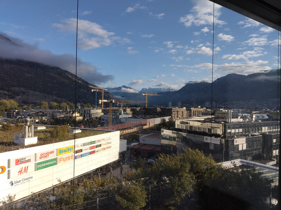 库尔城西美居酒店主图