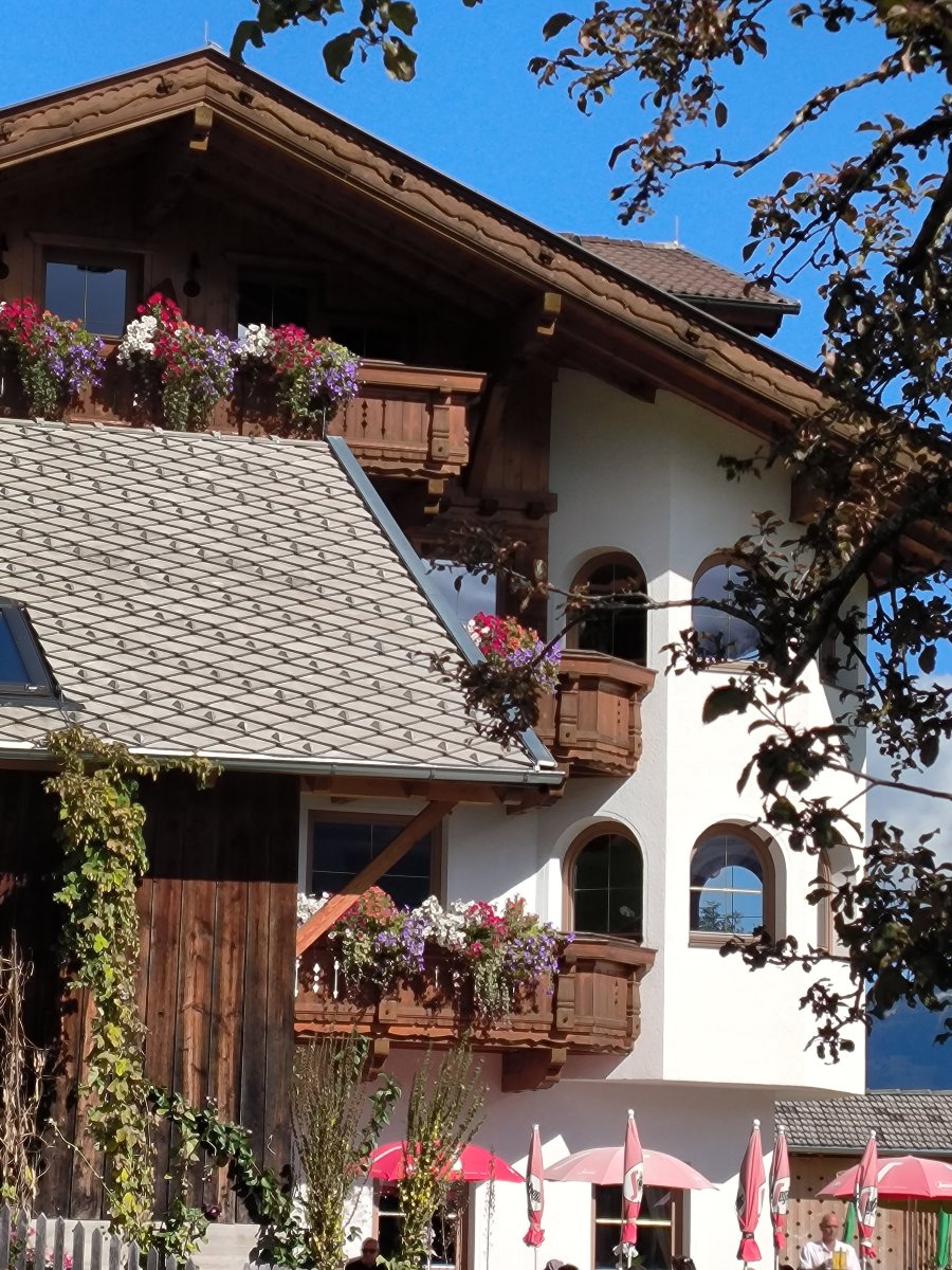 格鲁班霍夫宾馆-官方