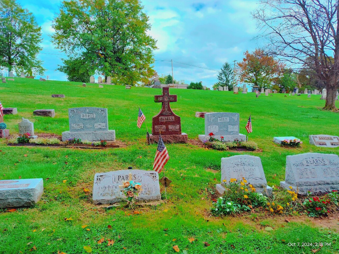 Fells United Methodist Church And Cemetery景点图片