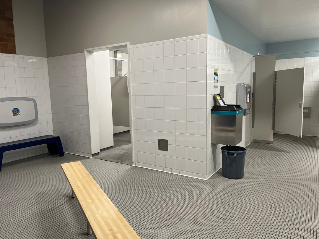 Hazen Pool-伦顿必去景点