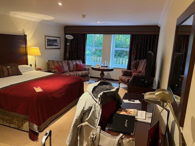Macdonald Norwood Hall Hotel主图