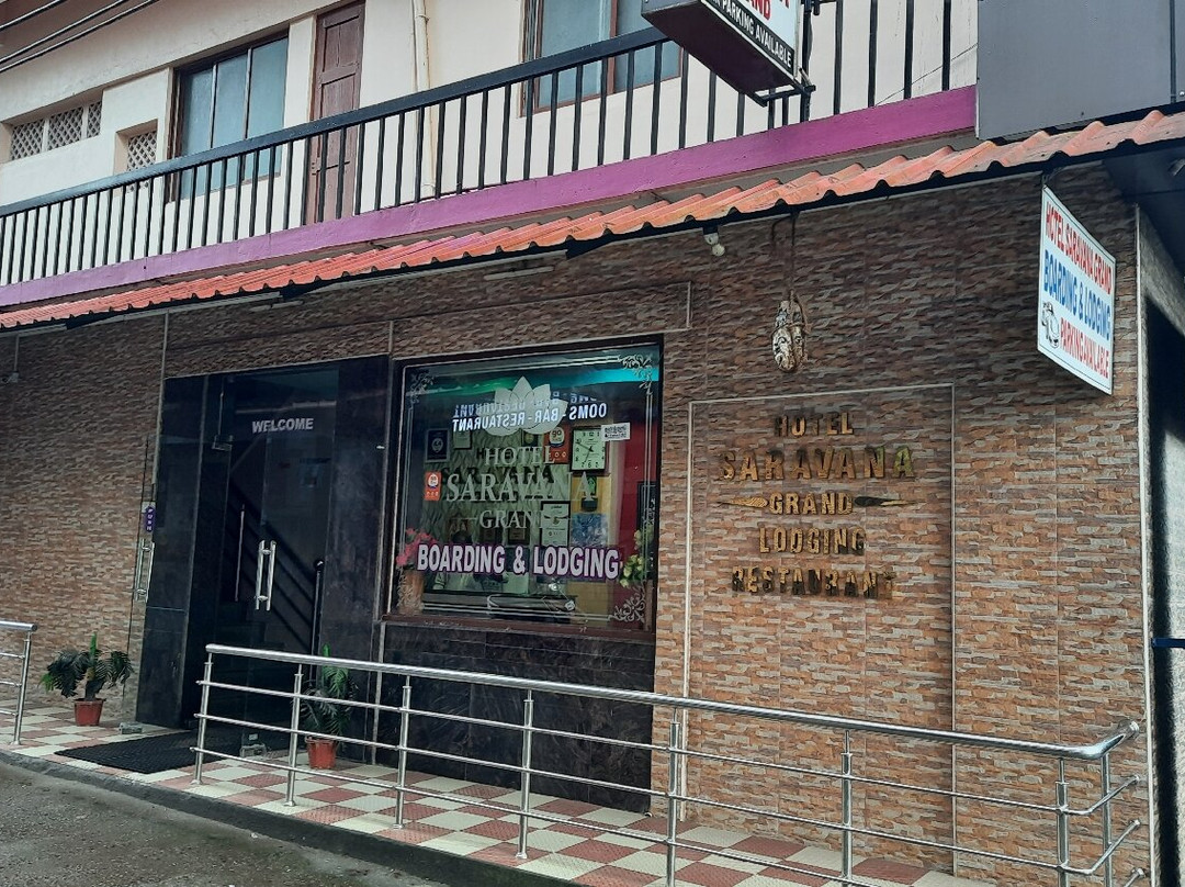 Hotel Saravana Grand主图