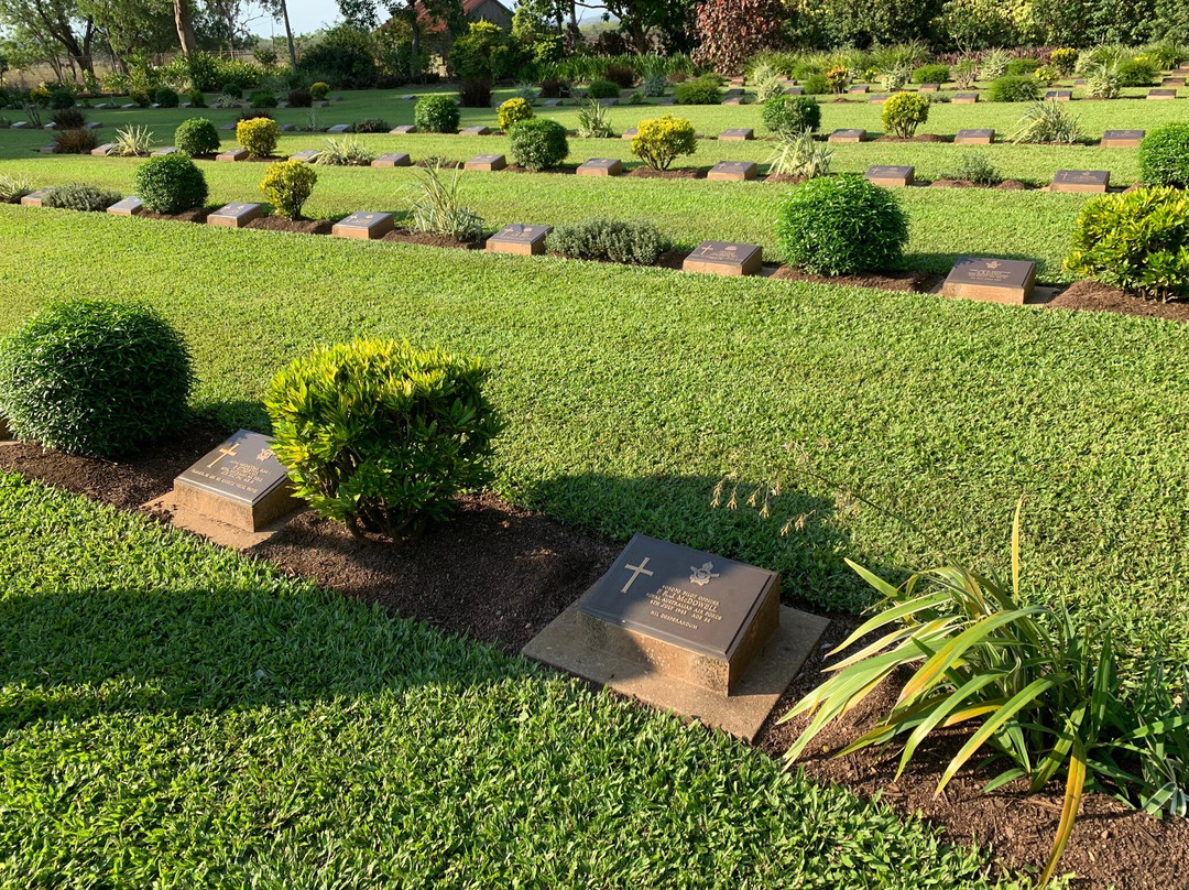 Adelaide River War Cemetery景点图片