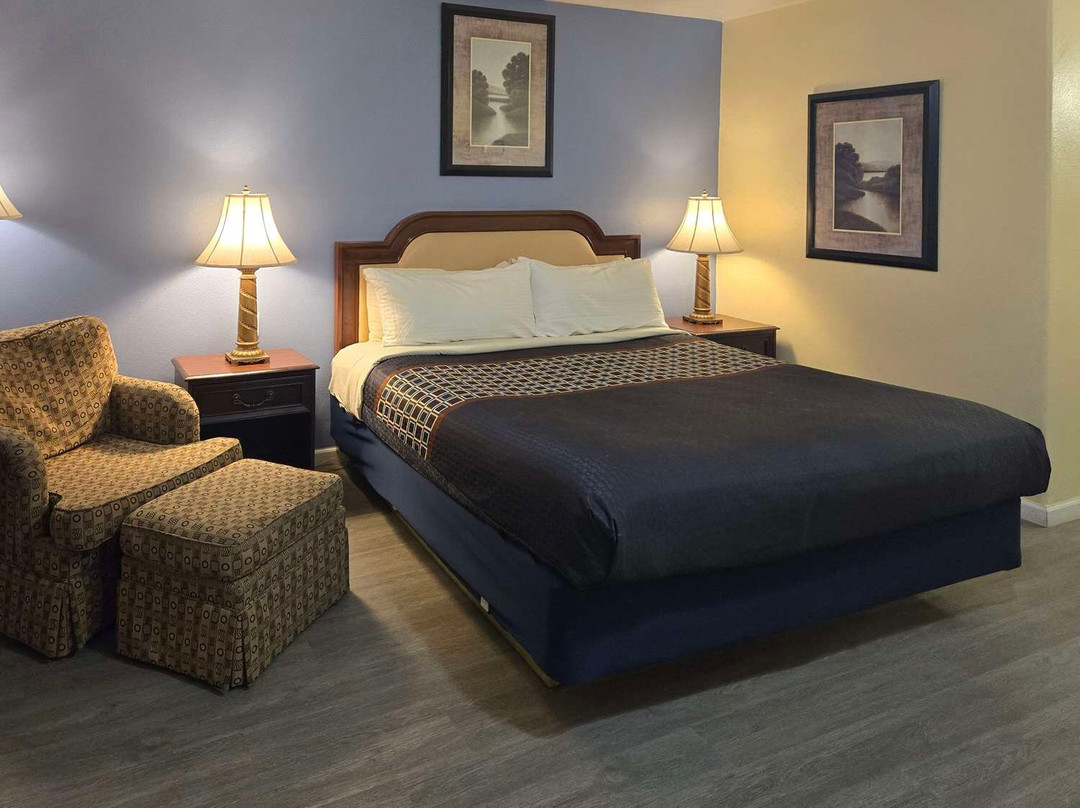 布莱斯骑士旅馆