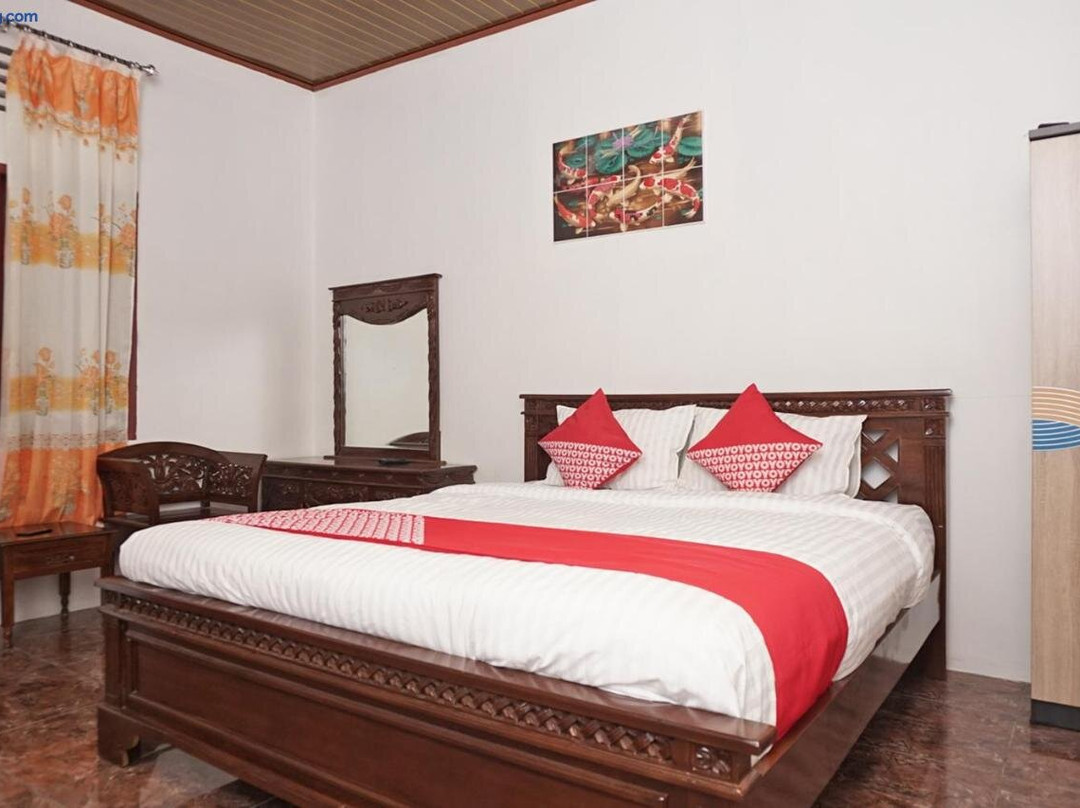 Oyo 2410 Intan Hotel