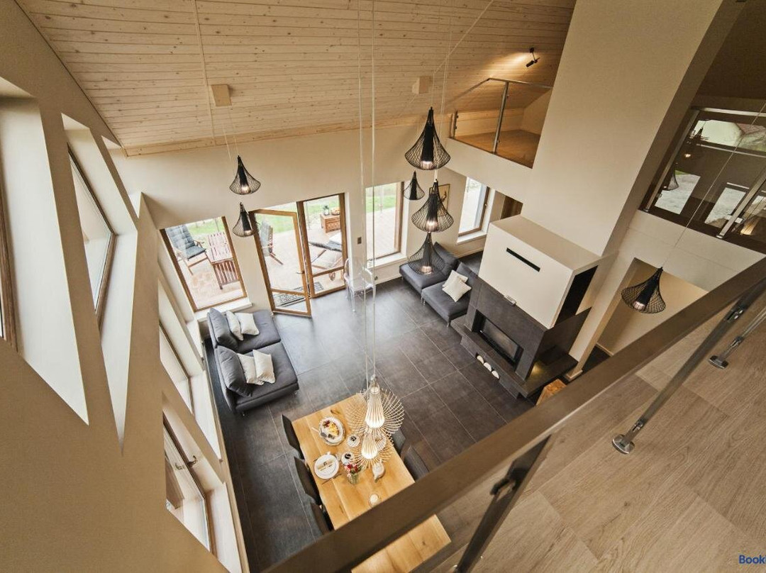 Aspen Deluxe Residence & Aspen Cottage