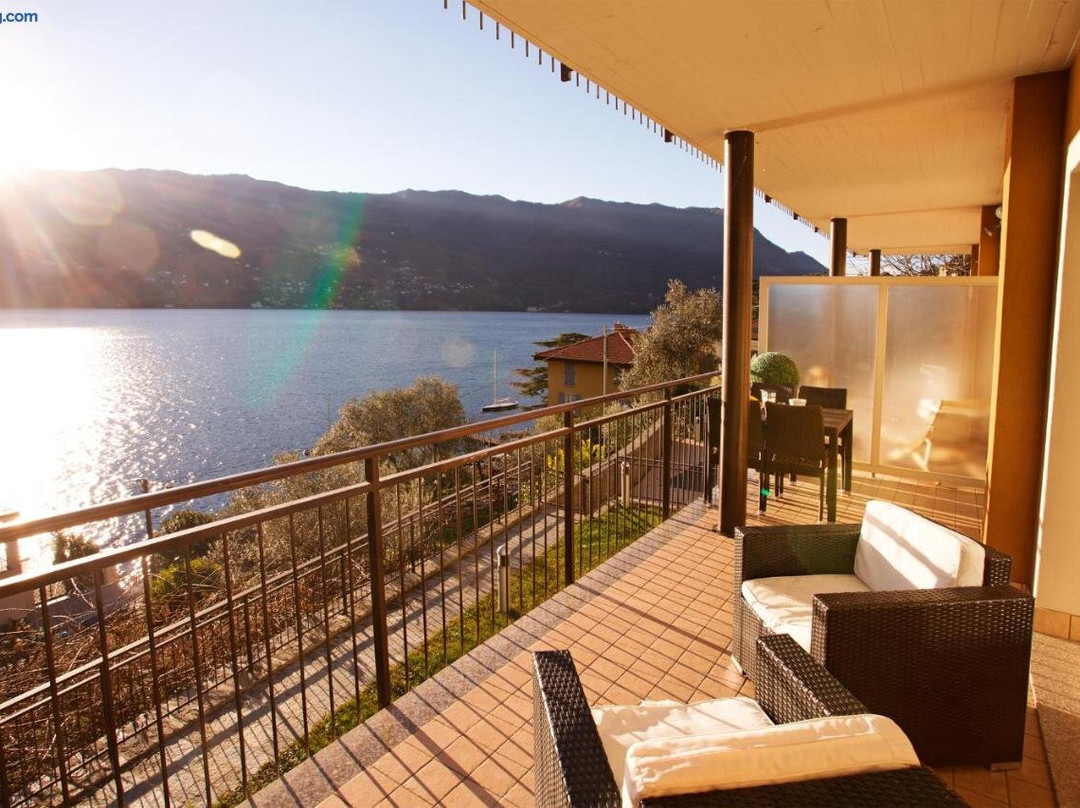 5 Luxury Laglio Apartments-by Italian Apartments