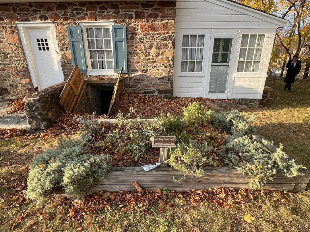 The Old Stone House-Ramsey Historical Society景点图片