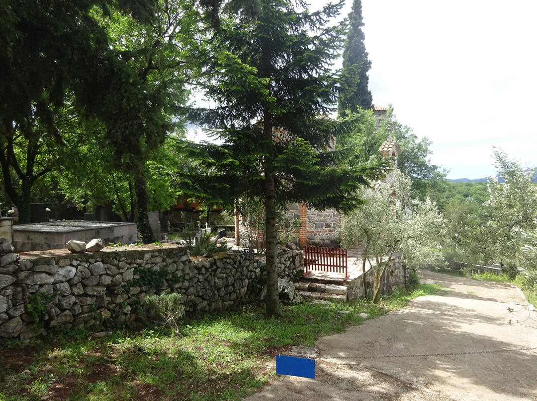 Tvrdos Monastery景点图片