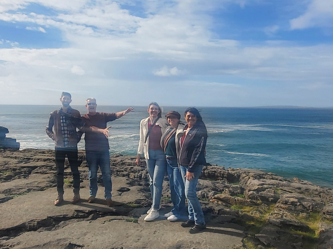 Liam Og's Tours Of Ireland-丁格尔必去景点