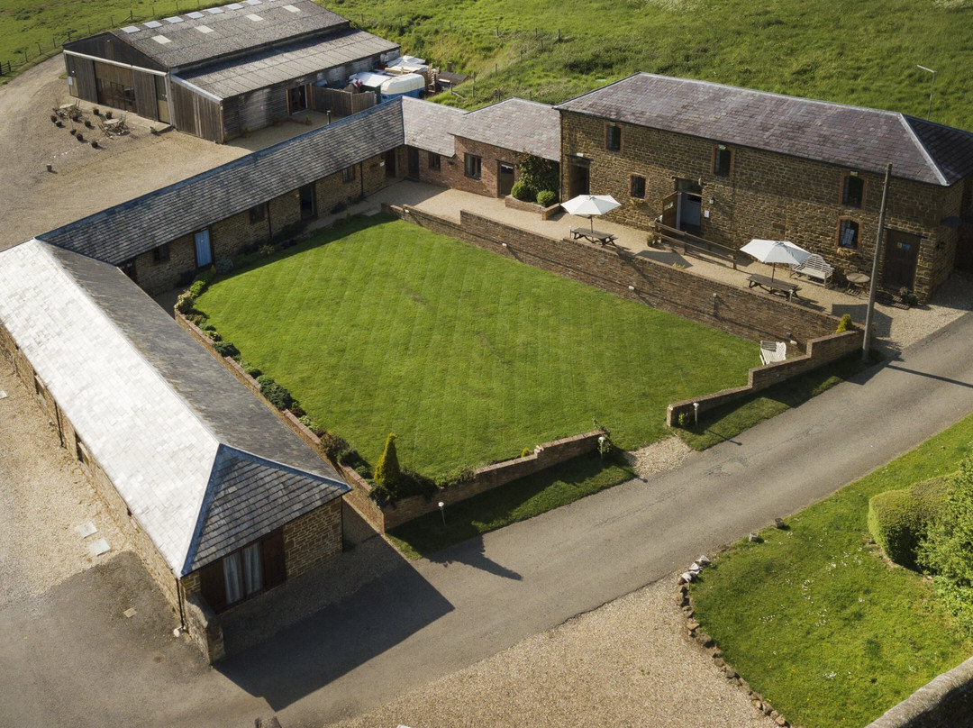 The Granary at Fawsley主图