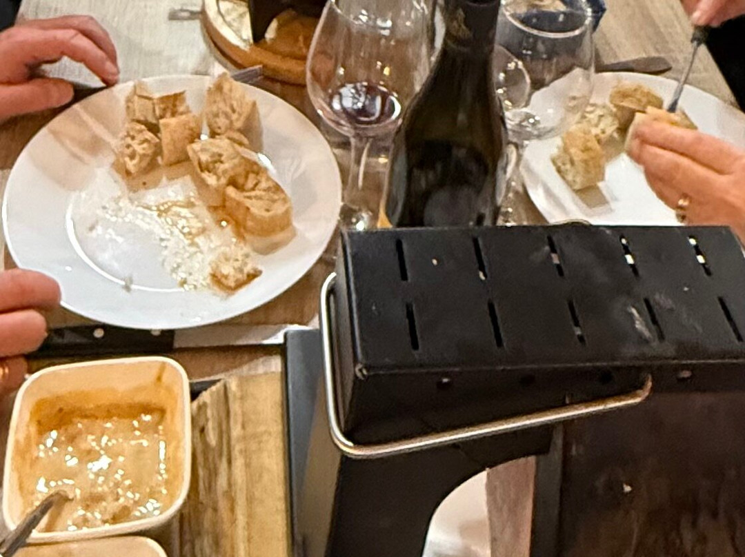 L'ours Brun Restaurant Bar