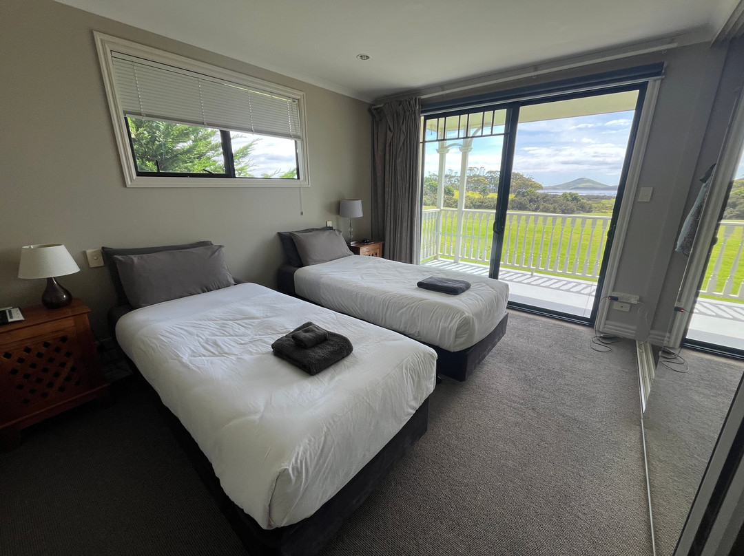 卡林顿度假村酒店主图