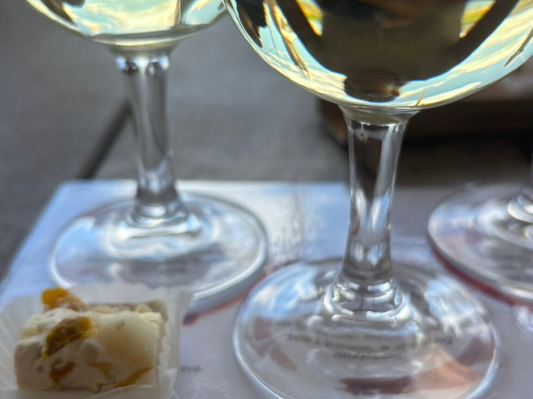 Lomond Wine Estate-干斯拜必去景点