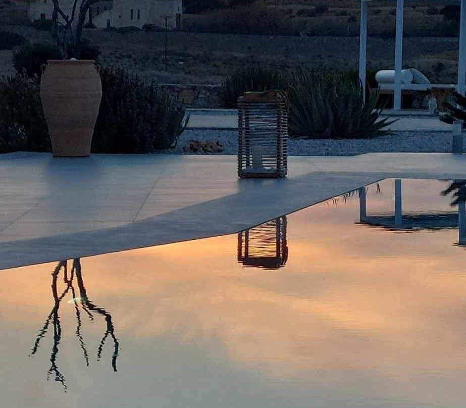 Avaton Folegandros主图