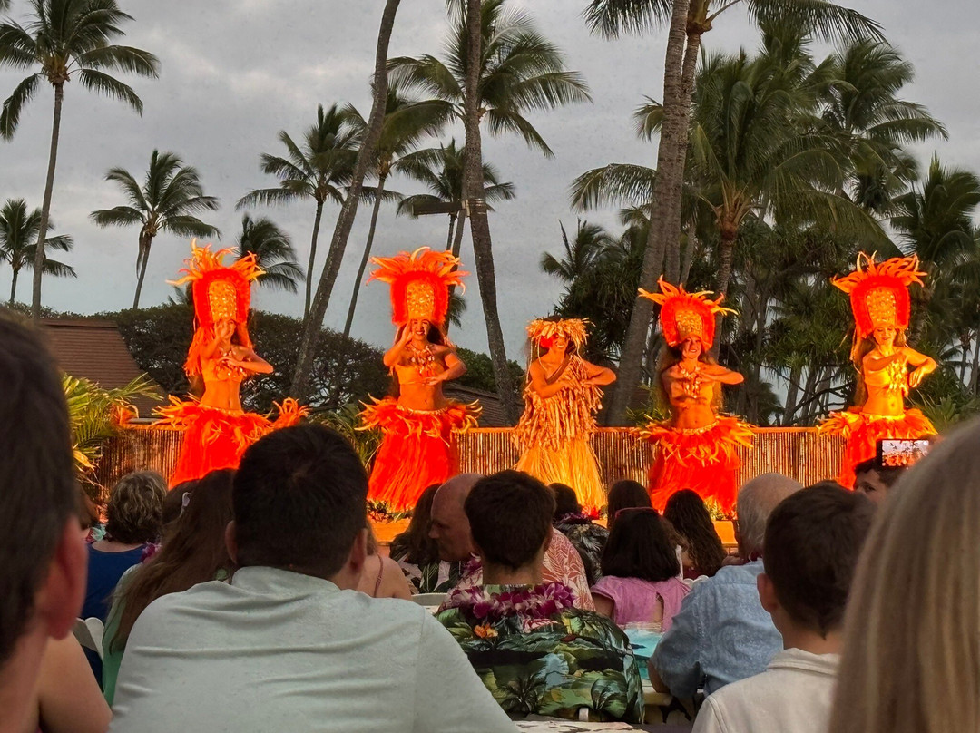 Aulii Luau-坡伊普必去景点