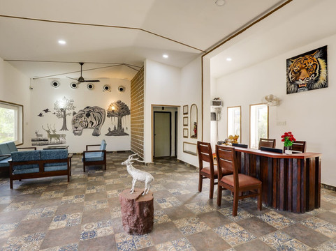 Kanha Bhil's Kabeela Resort & Spa